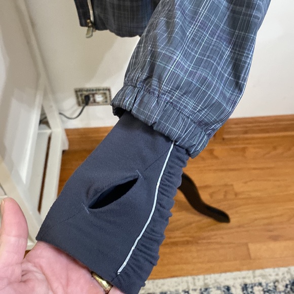 Lululemon Jacket - Picture 4 of 8